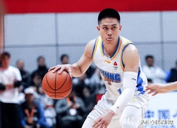 北京111-84新疆 球员评价:6人优秀,4人及格,马帝昂崩盘 北京111-84新疆 球员评价:6人优秀,4人及格,马帝昂崩盘