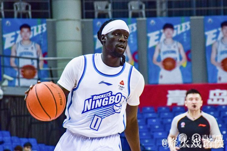 垃圾时间也没上!北京重签奥莫特引热议 南苏丹队长沦为“吉祥物” 垃圾时间也没上!北京重签奥莫特引热议 南苏丹队长沦为“吉祥物”